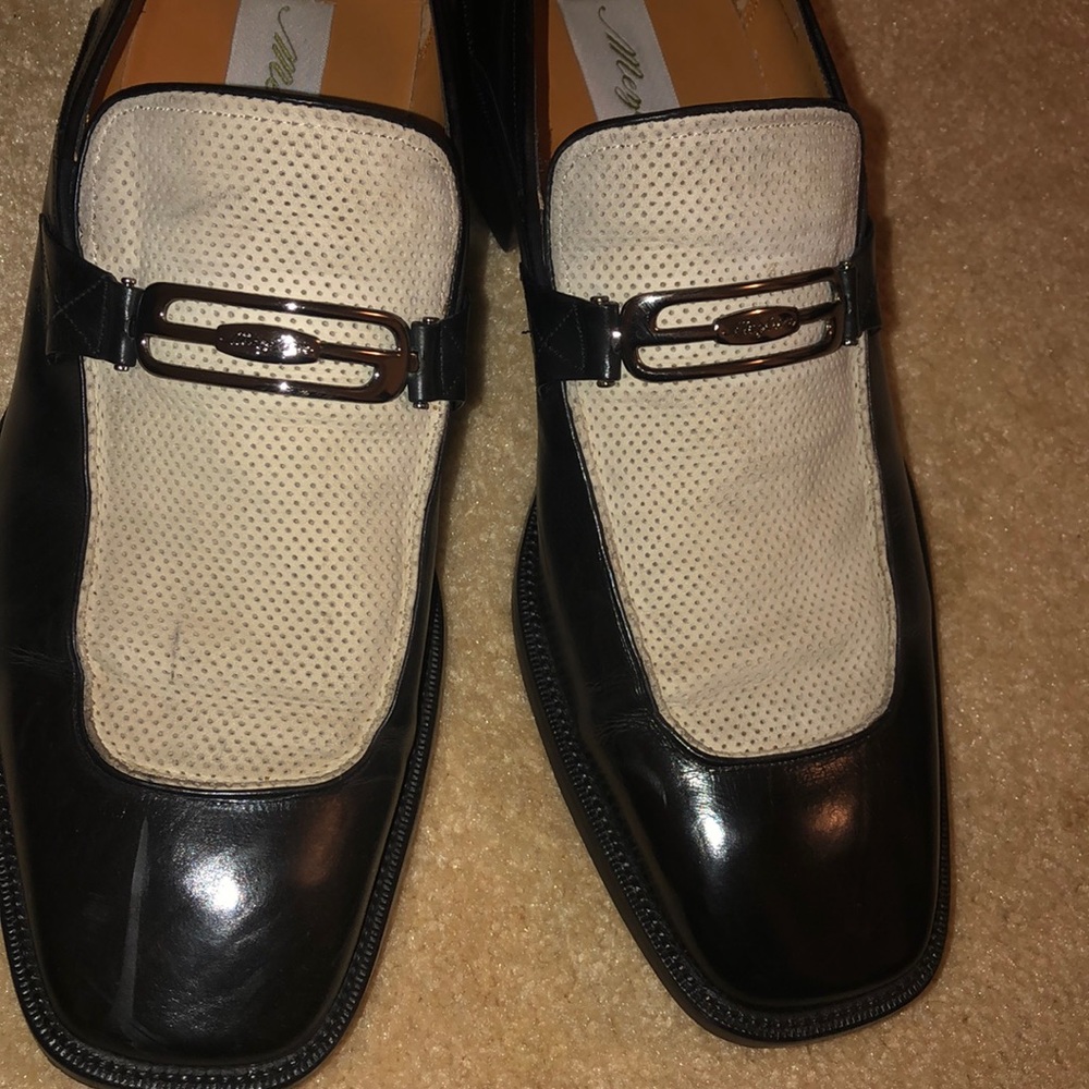 Mezlan Rimini bone and black size 11